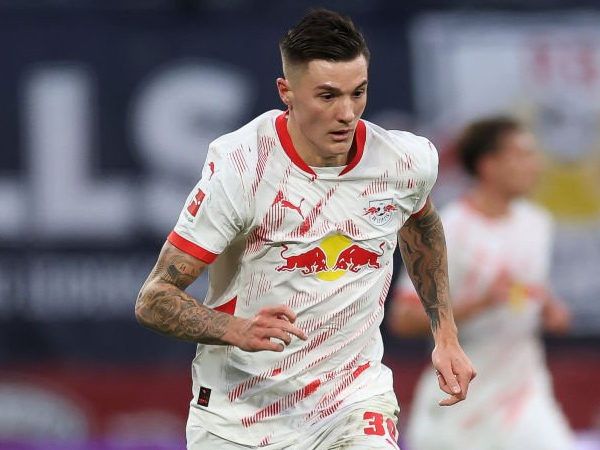 Newcastle United Optimis Dapatkan Benjamin Sesko